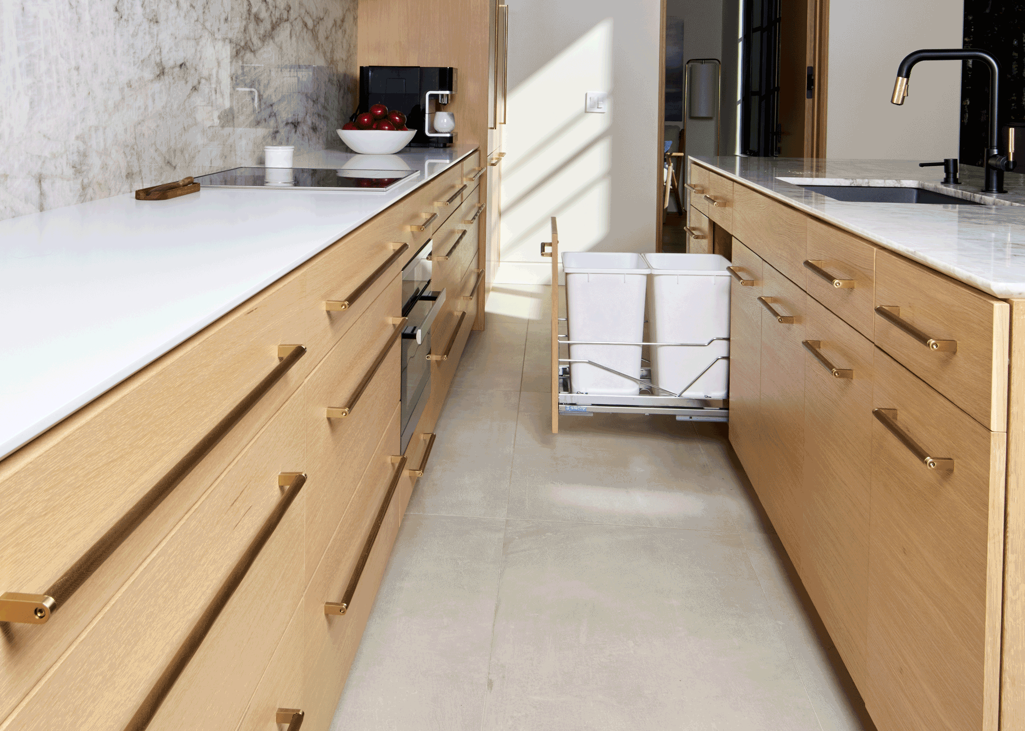 kitchen - hiding places